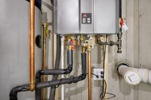 The Benefits of Upgrading to a Tankless Water Heater This Winter