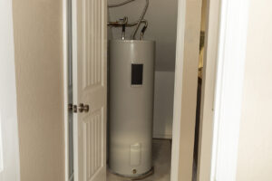 Evaluating Your Water Heater: Gresham’s Guide to Replacement This Winter